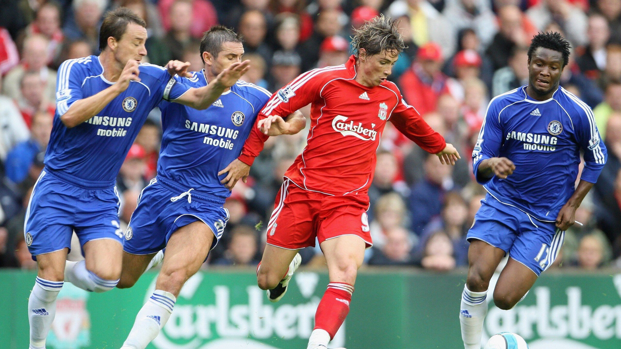 忠实球迷：他们的故事和联盟中的特殊贡献，忠实的球迷还是忠诚的球迷